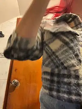 Karen18 boobs online show from 26, 9, 2025