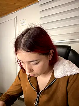 Karen18 boobs online show from 11, 10, 2025