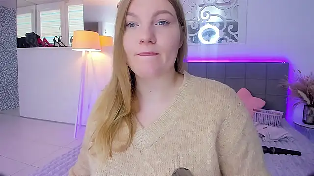 Snapshot of AshleyJoness chatting on 25, 11, 2025 AshleyJoness online show from 25, 11, 2025