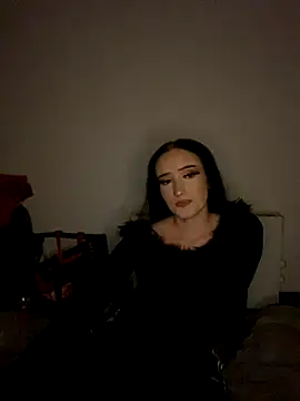 Tijara-im-Pyjama online show from 17, 11, 2025