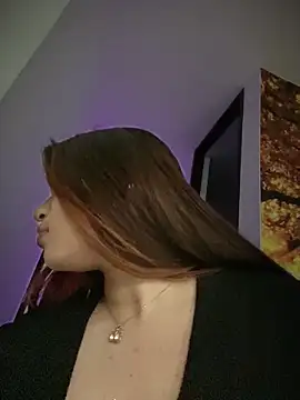 Yaqui elle online show from 23, 12, 2025