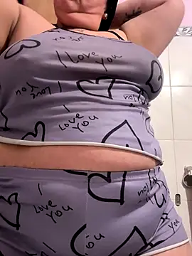 Snapshot of valen1891 chatting on 24, 9, 2025 valen1891 online show from 24, 9, 2025