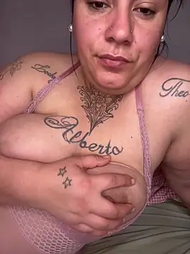 Snapshot of valen1891 chatting on 3, 10, 2025 valen1891 online show from 3, 10, 2025