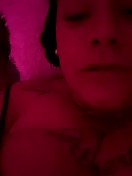 Snapshot of valen1891 chatting on 29, 10, 2025 valen1891 online show from 29, 10, 2025