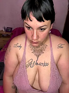 Snapshot of valen1891 chatting on 4, 12, 2025 valen1891 online show from 4, 12, 2025