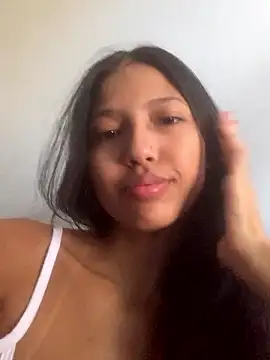 Auroragravidinha online show from 8, 1, 2026