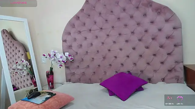 Snapshot of _Agata_ chatting on 14, 3, 2025 Agata online show from 14, 3, 2025