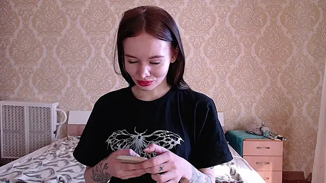 Kitkaat00 online show from 18, 10, 2025