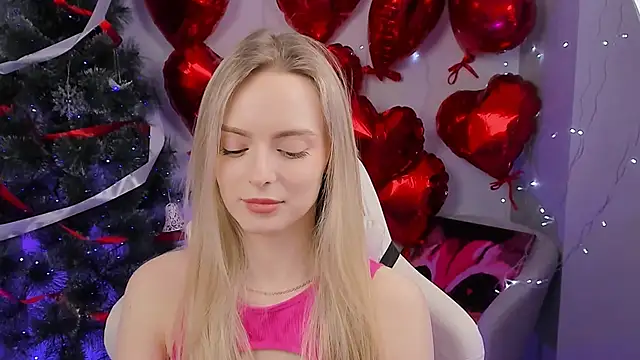 Snapshot of JuliaBrewwer chatting on 16, 2, 2026 JuliaBrewwer online show from 16, 2, 2026