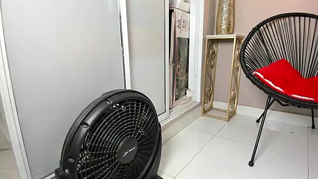 dulce fiore07 online show from 30, 9, 2025