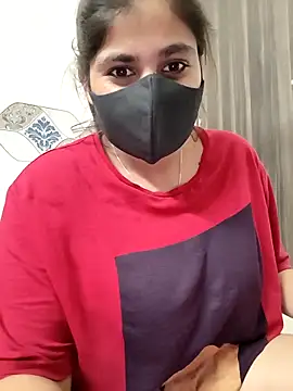 Snapshot of MISS_RIYA14 chatting on 9, 11, 2025 MISS RIYA14 online show from 9, 11, 2025