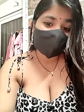 Snapshot of MISS_RIYA14 chatting on 13, 11, 2025 MISS RIYA14 online show from 13, 11, 2025