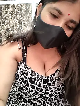 Snapshot of MISS_RIYA14 chatting on 2, 12, 2025 MISS RIYA14 online show from 2, 12, 2025