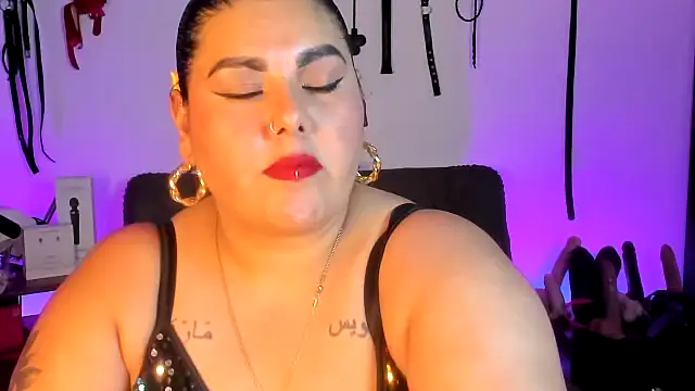 Snapshot of AndreaKinky chatting on 2, 7, 2026 AndreaKinky online show from 2, 7, 2026