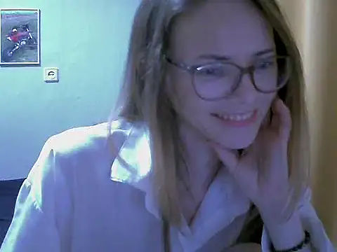 Snapshot of SEA_Dream chatting on 28, 10, 2025 SEA Dream online show from 28, 10, 2025