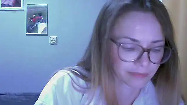 Snapshot of SEA_Dream chatting on 11, 11, 2025 SEA Dream online show from 11, 11, 2025