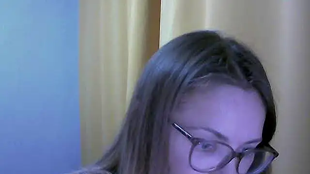 Snapshot of SEA_Dream chatting on 20, 11, 2025 SEA Dream online show from 20, 11, 2025