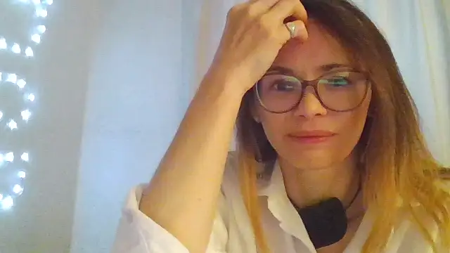 Snapshot of SEA_Dream chatting on 14, 12, 2025 SEA Dream online show from 14, 12, 2025