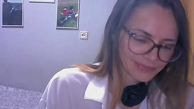 Snapshot of SEA_Dream chatting on 14, 12, 2025 SEA Dream online show from 14, 12, 2025