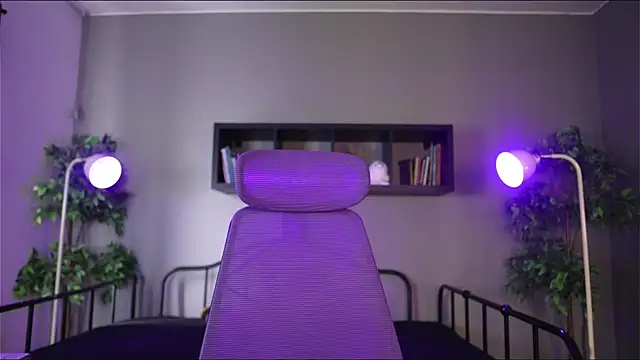 Sabrina bloom online show from 1, 12, 2025