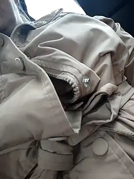 BigAssMom  online show from 11, 9, 2025