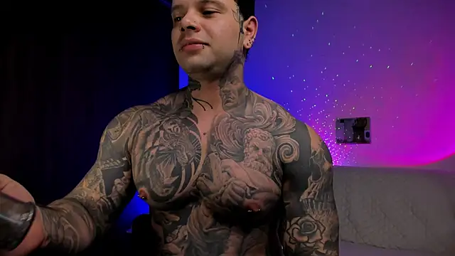 natevillage online show from 17, 4, 2026