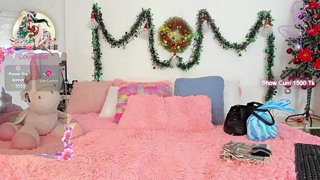 Ariana-Fernandez online show from 20, 12, 2025