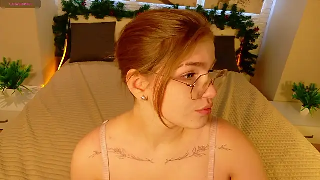 Snapshot of SophieMurrr chatting on 15, 1, 2026 SophieMurrr online show from 15, 1, 2026