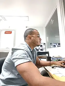 SanChacal5694 online show from 5, 1, 2026