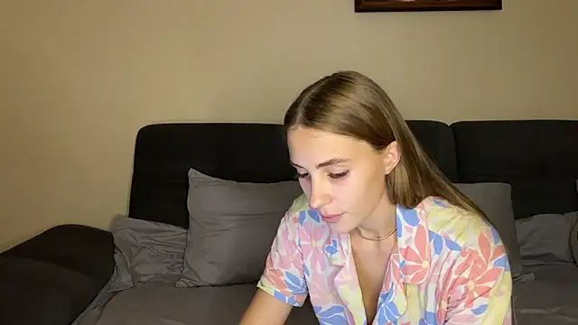 sweetymiss online show from 16, 10, 2025