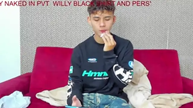 Snapshot of willy_sexxx18 chatting on 11, 1, 2026 willy sexxx18 online show from 11, 1, 2026