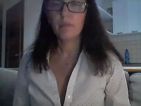 Snapshot of Elena48324 chatting on 14, 9, 2025 Elena48324 online show from 14, 9, 2025
