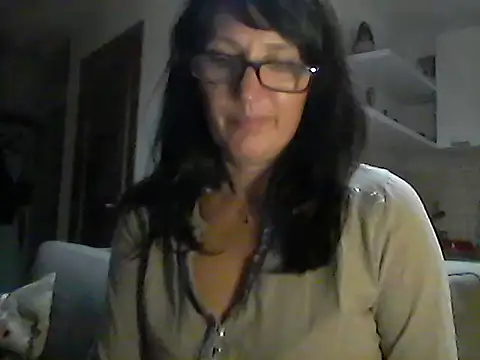 Snapshot of Elena48324 chatting on 25, 9, 2025 Elena48324 online show from 25, 9, 2025
