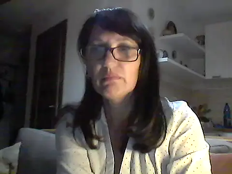 Snapshot of Elena48324 chatting on 9, 10, 2025 Elena48324 online show from 9, 10, 2025