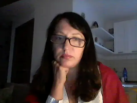 Snapshot of Elena48324 chatting on 11, 10, 2025 Elena48324 online show from 11, 10, 2025