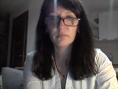 Snapshot of Elena48324 chatting on 31, 10, 2025 Elena48324 online show from 31, 10, 2025