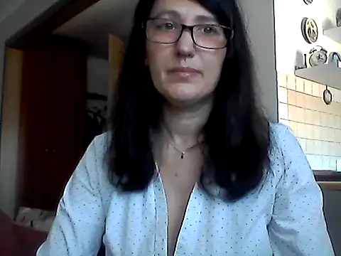 Elena48324 online show from 5, 4, 2026