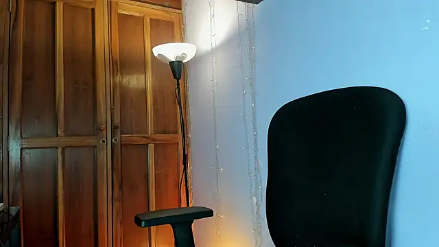 Dafne Mel online show from 2, 3, 2026