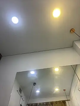 Skylar Smith  online show from 18, 3, 2026