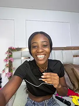 Snapshot of Skylar_Smith_ chatting on 3, 7, 2026 Skylar Smith online show from 3, 7, 2026