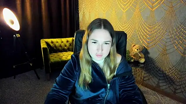 Snapshot of Sofii_darling chatting on 19, 4, 2026 Sofii darling online show from 19, 4, 2026