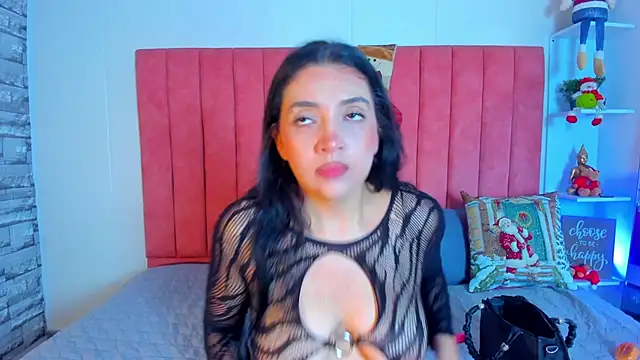 Snapshot of ashley_Olsen chatting on 23, 11, 2025 ashley Olsen online show from 23, 11, 2025