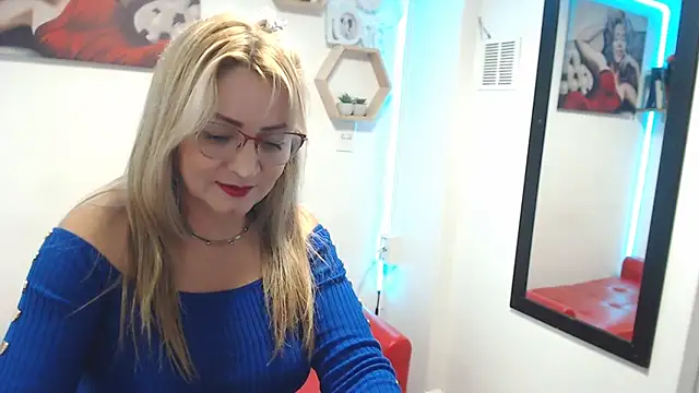 DIVAX MONSERRAT online show from 13, 11, 2025