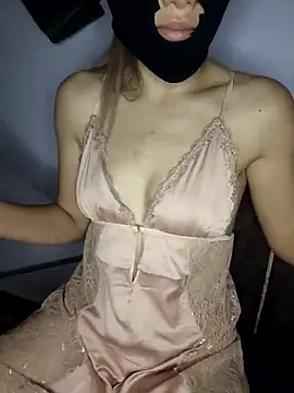 Snapshot of Maya_6 chatting on 8, 10, 2025 Maya 6 online show from 8, 10, 2025