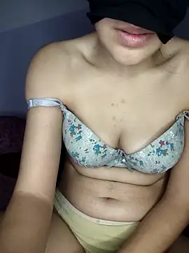 Snapshot of Maya_6 chatting on 27, 10, 2025 Maya 6 online show from 27, 10, 2025