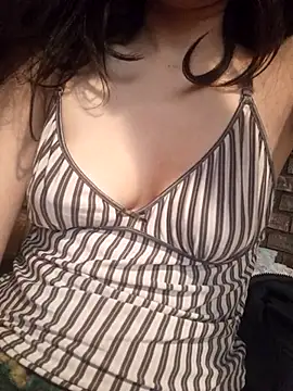 agusttt2667 online show from 13, 5, 2026