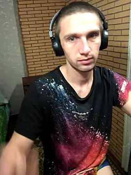 Snapshot of Alexilon chatting on 28, 11, 2025 Alexilon online show from 28, 11, 2025