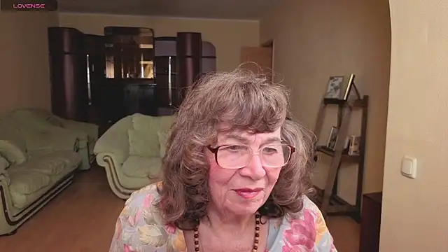 Betty Brick online show from 29, 4, 2026
