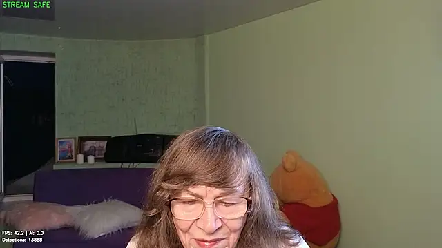 Betty Brick online show from 12, 7, 2026