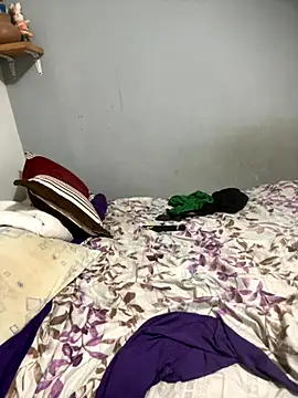 Snapshot of karysweetbeaury chatting on 7, 11, 2025 karysweetbeaury online show from 7, 11, 2025